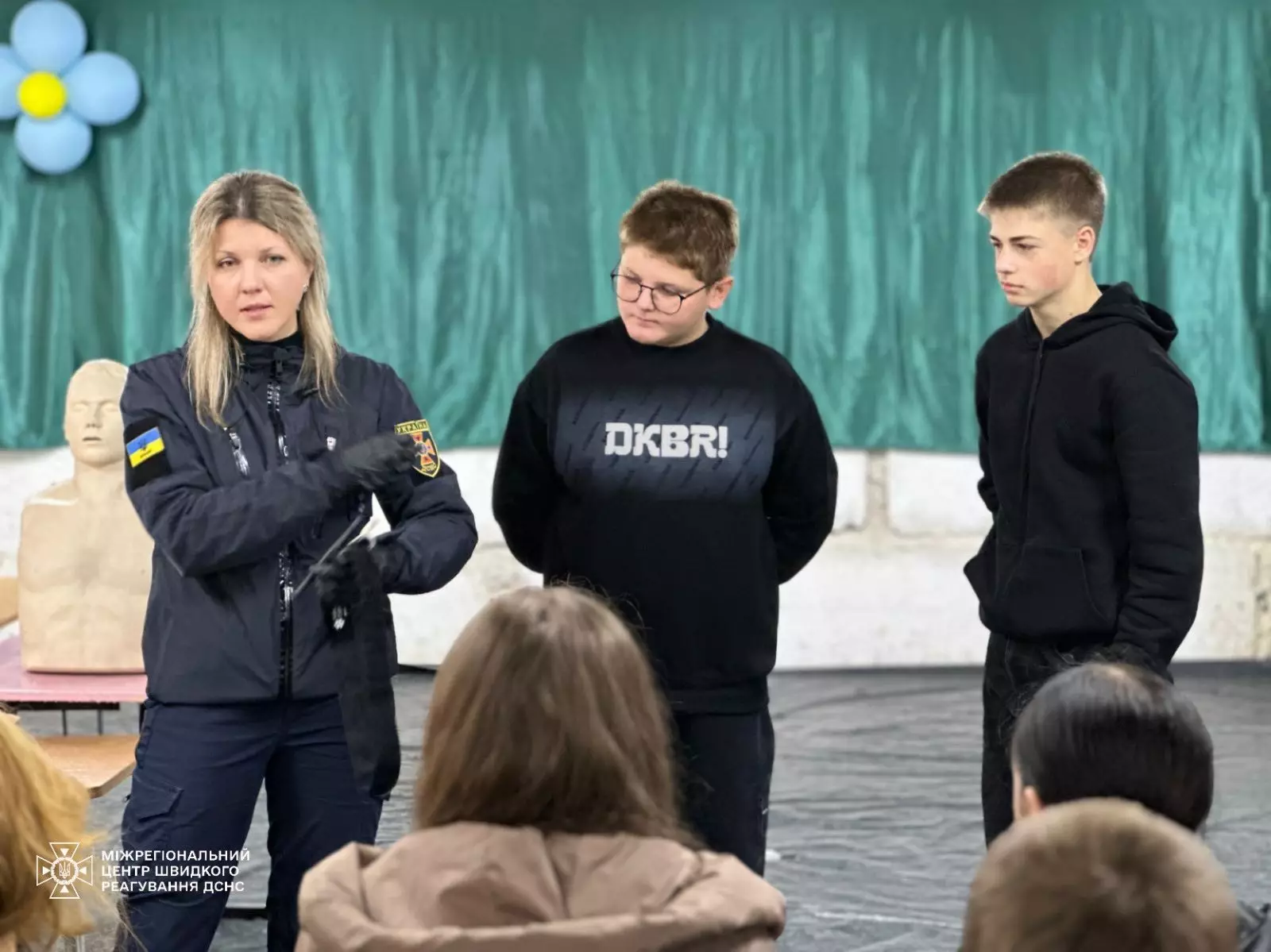 Інструктори з мінної безпеки Центру завітали до школярів Роменської громади і перетворили звичайний день на справжній урок життя!