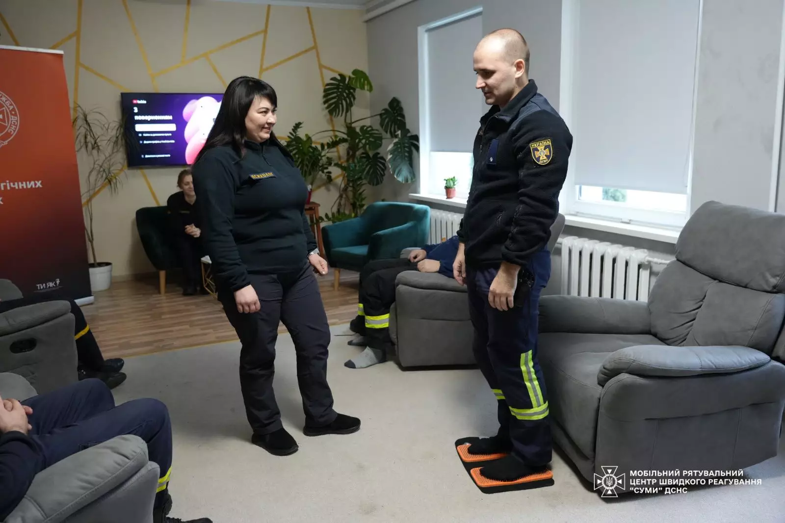 Психологині провели зустріч для особового складу в межах проєкту МВС «Пункт психологічних практик».